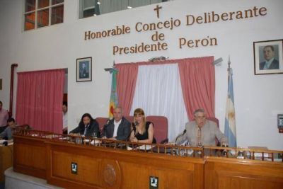 Presidente Per�n - PTE. PER�N: EL CONCEJO RINDI� HOMENAJE A N�STOR KIRCHNER