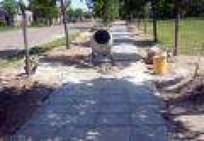 Importantes obras en la plaza Jos� �Pepe� Issa en el Fonavi I 