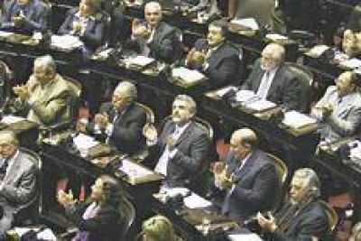 Al final, habr� sesi�n de homenaje