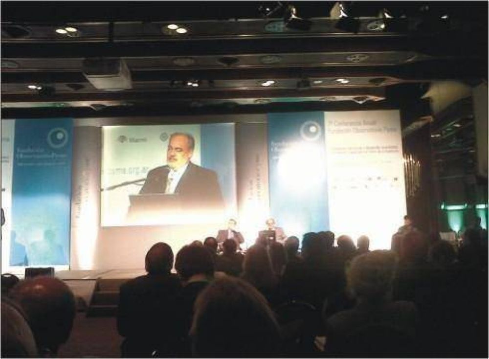 El gobernador disert� en la Conferencia Anual de la Fundaci�n Observatorio PyME 