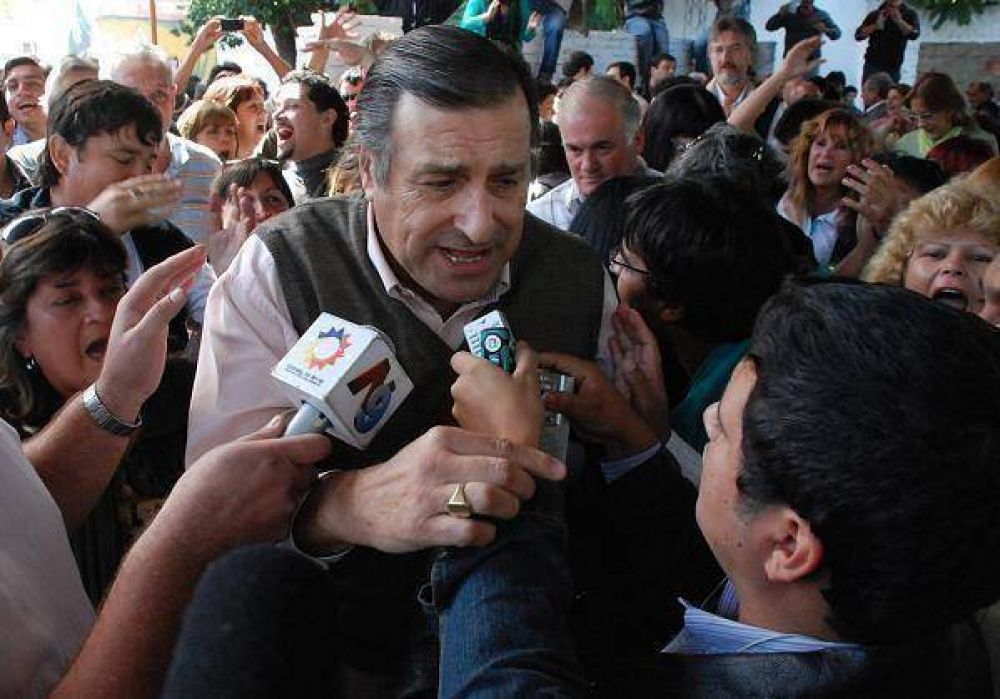 Rozas: Si se act�a con inteligencia habr� consenso en Convergencia, pero habr� interna con el Mopar