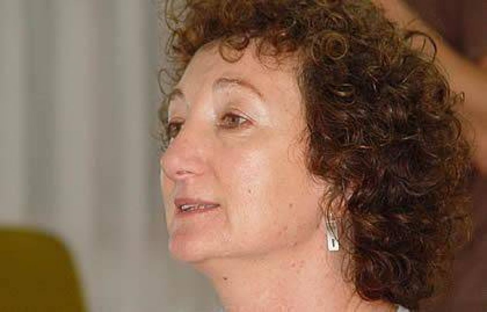 Pol�mica por art�culo de opini�n que pregunta si Cristina es d�bil 