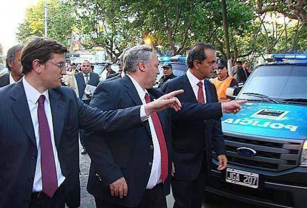 San Miguel  Estrenaron 15 m�viles policiales