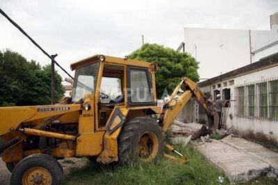 La ca�da de un poste dej� sin energ�a a una amplia zona de la ciudad