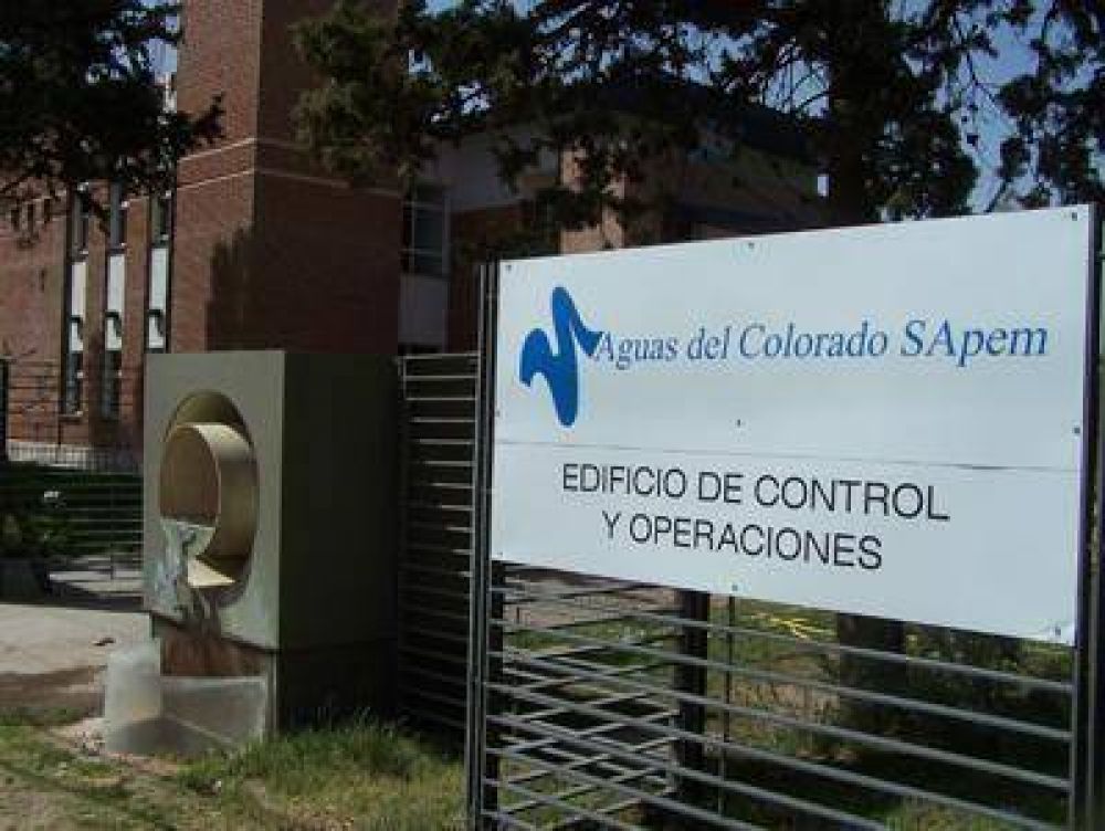 La AFIP dictamin� que el agua potable del acueducto no est� exenta del IVA del 21 %