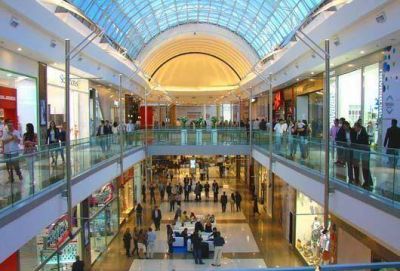 Malvinas Argentinas:  Abri� Tortugas Open Mall
