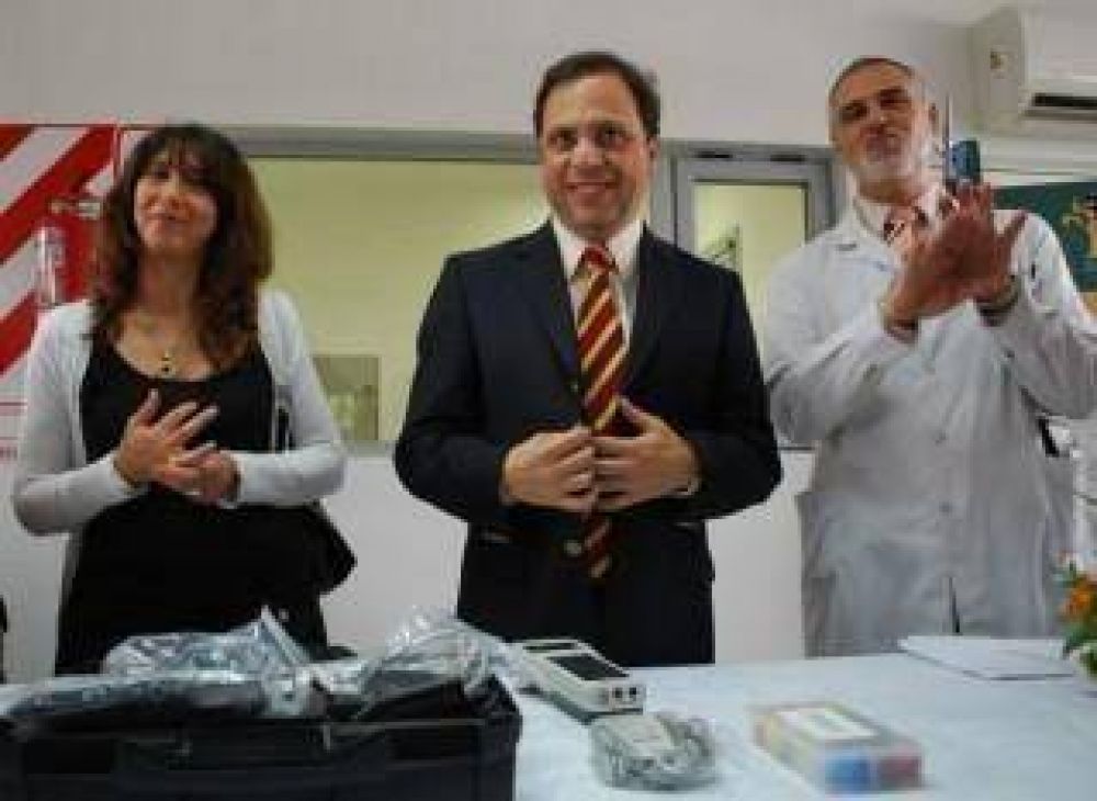 GIUSTOZZI �TODO EL SISTEMA DE SALUD SE ESTA FORTALECIENDO� 