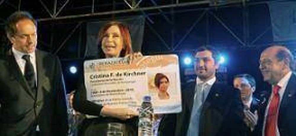 Cristina dijo que puede "seguir adelante, porque no estoy sola"