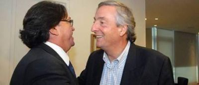 Guastavino: "No pod�a homenajear a Kirchner con un okupa en el Senado"
