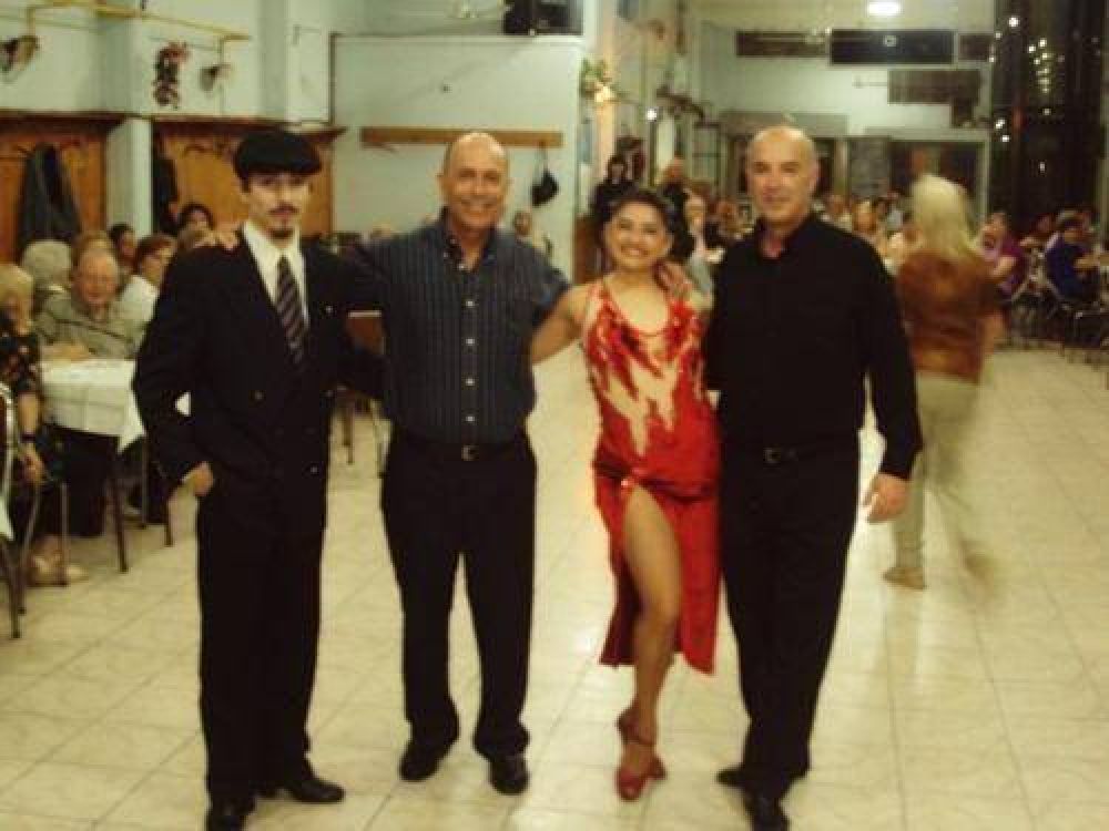 Proyecto Vicente L�pez y una tarde de folklore y tango con los vecinos