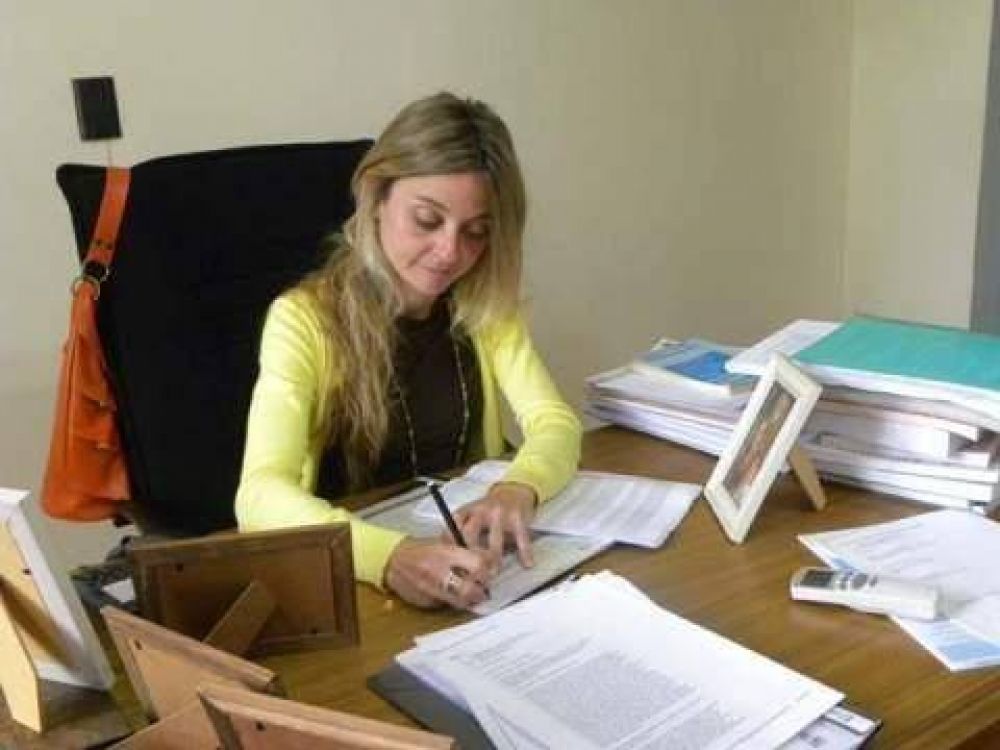 Ante la juventud radical-Baro pidi� �respetar las diferencias de un modo democr�tico�