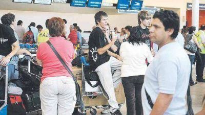 Ezeiza: buscan normalizar la situaci�n con menos vuelos