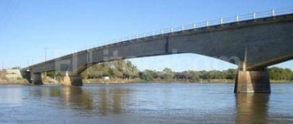 Se reflota el reclamo por el puente del Arroyo Leyes