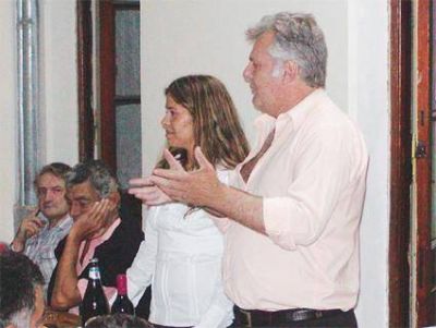 Gran convergencia peronista Es oficial la candidatura de Esteban Morales