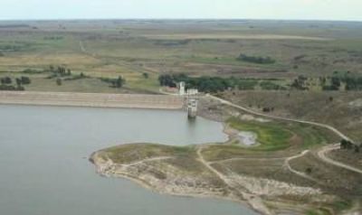 Proponen hacer hincapi� en la gesti�n del agua antes que en la construcci�n de �obras fara�nicas�