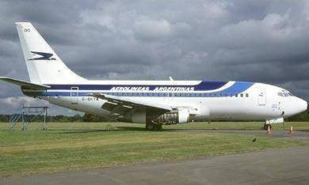 Macri quiere privatizar Aerol�neas Argentinas
