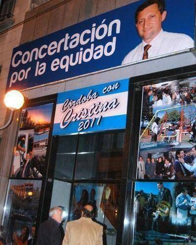 Giacomino va la Justicia para saber si est� inhibido; quiere reelecci�n en 2011