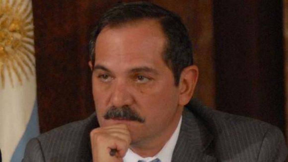 Alperovich cumple una colmada agenda en Buenos Aires