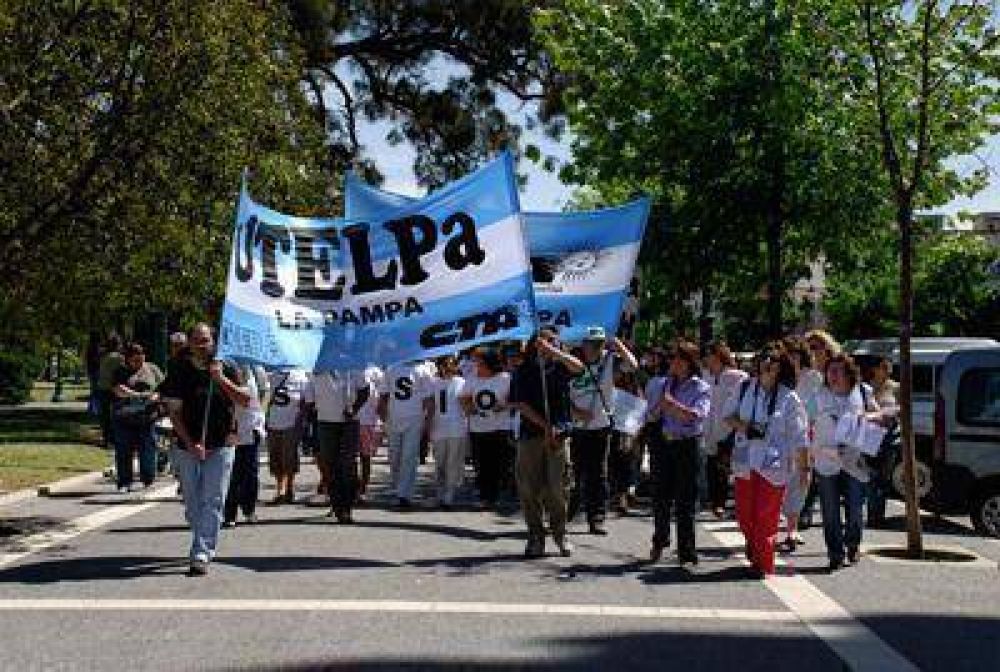 UTELPA acusa al Gobierno de seguir con los criterios de la Ley Federal