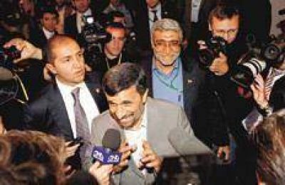 Los iran�es asistir�n si es en Turqu�a