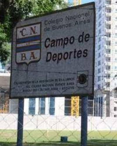 La Justicia decidi� que el campo de deportes es de la UBA