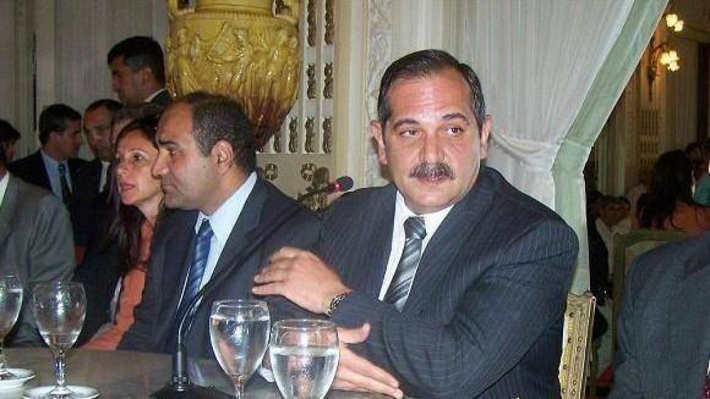 Otra vez suena el nombre de Alperovich para vicepresidente