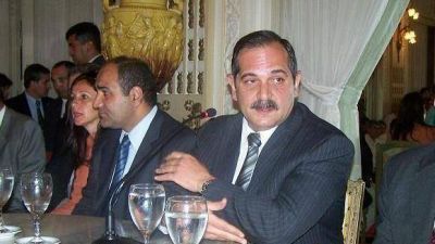 Otra vez suena el nombre de Alperovich para vicepresidente