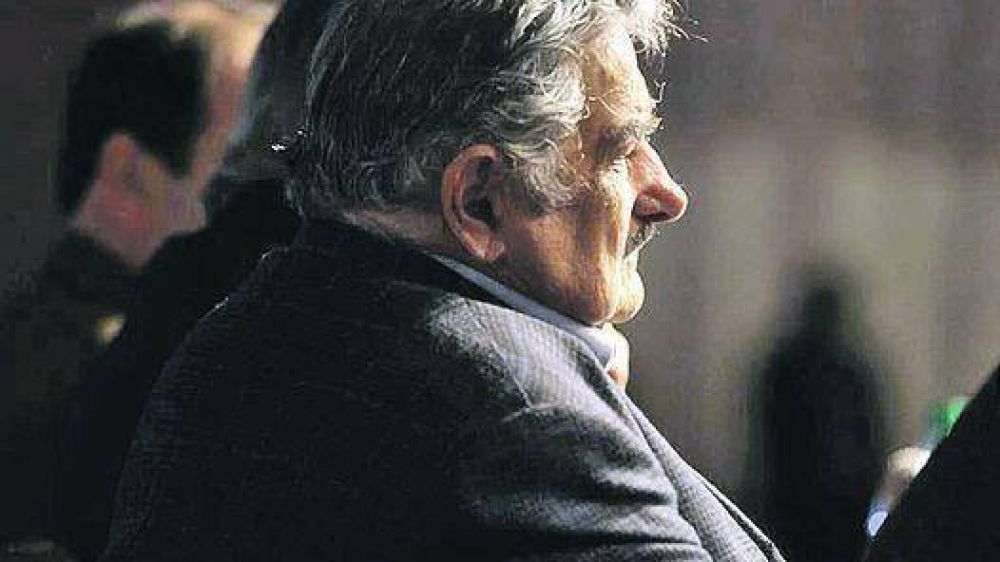 Los militares temen una ola de juicios y arrestos en Uruguay