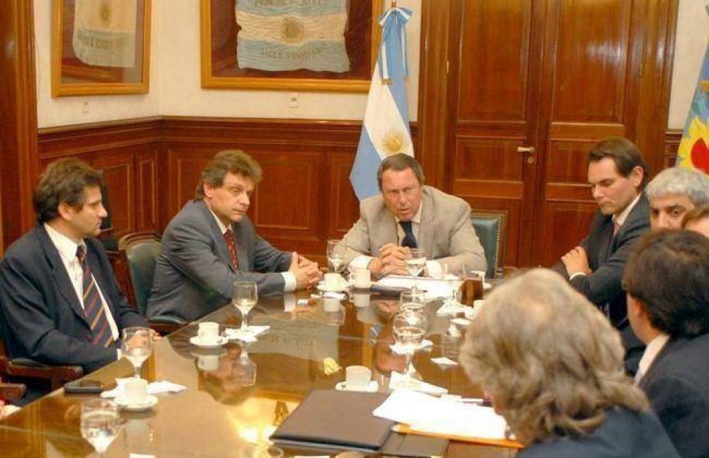 Pulti con Casal en La Plata por los controles de nocturnidad de cara al verano