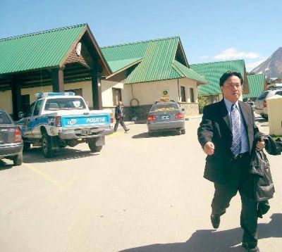Declar� Fernando Lin y ratific� que los pasajes fueron pagados por el Estado chino