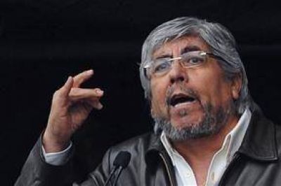 Otro bloqueo de Moyano a una empresa