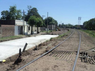 SE AVANZA CON EL PAVIMENTO EN EL BARRIO LA CURVA