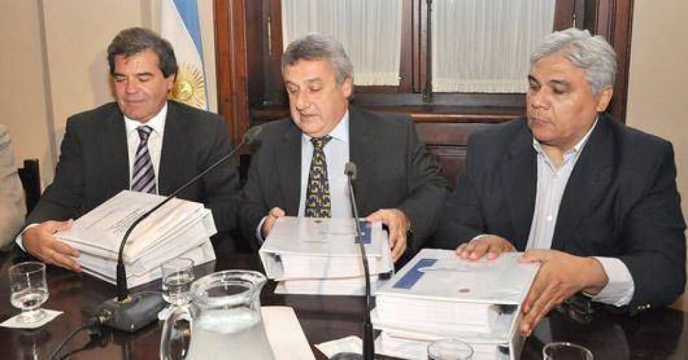 Elettore: El presupuesto 2011 prev� super�vit