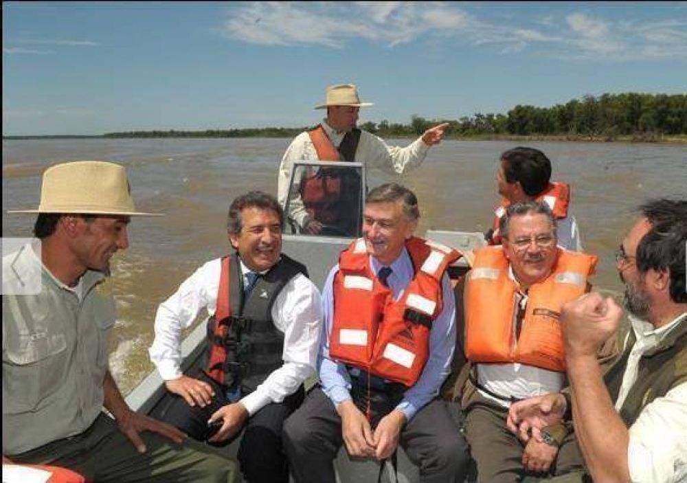 Urribarri y Binner recorrieron el primer parque nacional de Santa Fe
