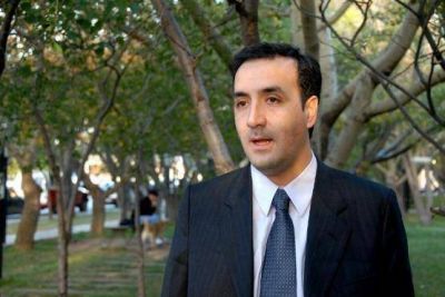 "Esta es una maniobra vulgar de la pol�tica barata"