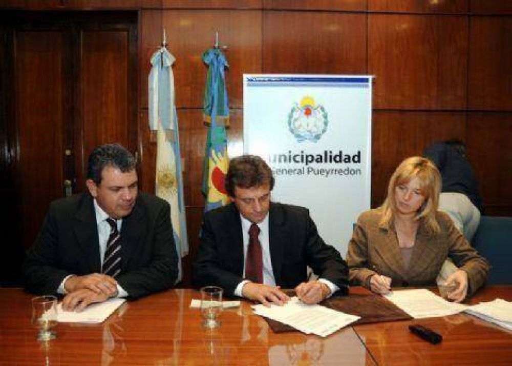 Comenzaron la construcci�n de 131 viviendas en la localidad de Mar del Plata 