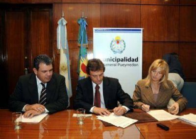 Comenzaron la construcci�n de 131 viviendas en la localidad de Mar del Plata 