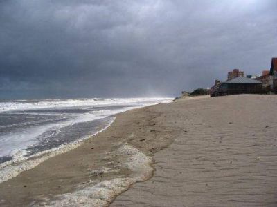Lanzan la campa�a provincial �playas limpias�
