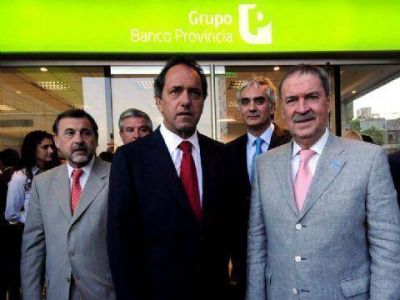 Desde C�rdoba, Scioli destac� la importancia de "ampliar los servicios" del Bapro 