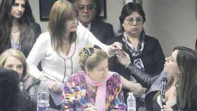 Denuncias de coimas: apuran la investigaci�n en el Congreso