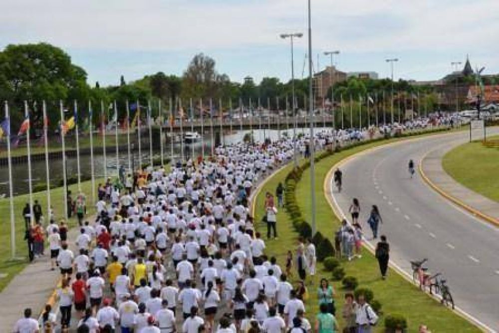 Se corri� la 27� edici�n de la Marat�n Ciudad de Tigre
