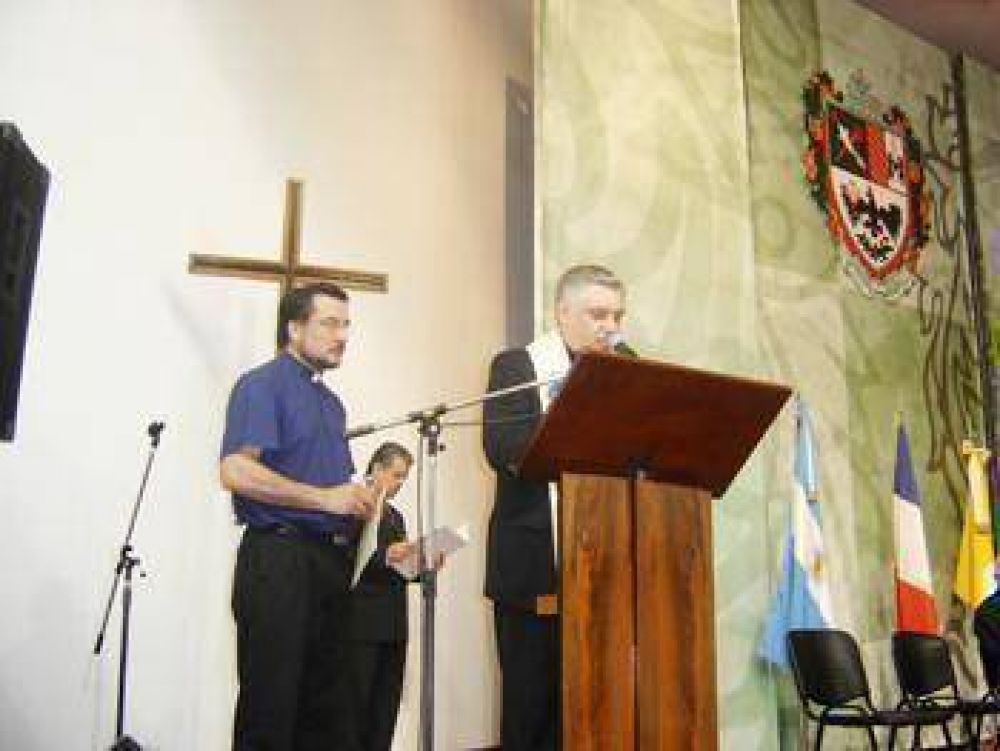 Fue en Tigre y estuvo presente Sergio Massa Se vienen Nuevos Dirigentes