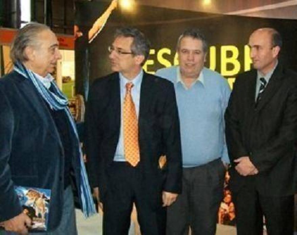 El Festival de Doma y Folklore en Capital: Eseverri junto al Chaque�o y Julio Marbiz