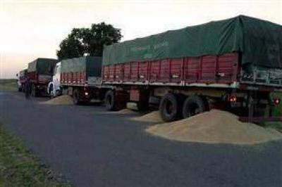 Nuevo conflicto por la carga de granos