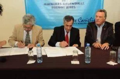 Barrionuevo: �Cariglino y su gente han pensado un municipio a futuro�