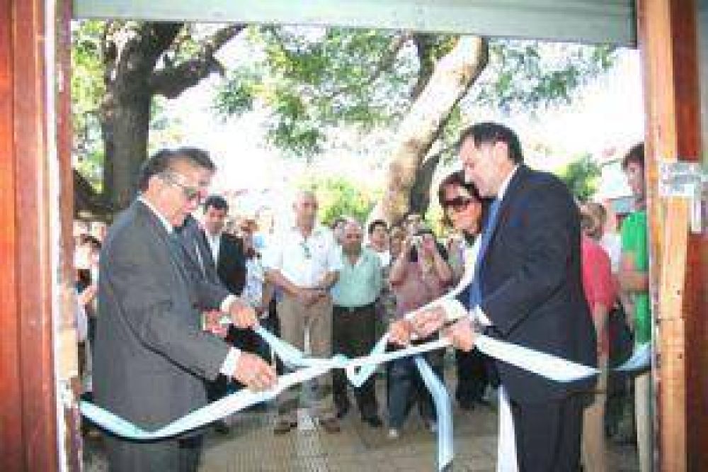 La Federaci�n de Centros de Jubilados inaugur� nueva sede en Varela Centro
