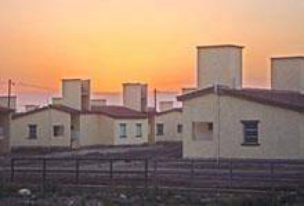 El barrio que Cristina inaugurar� en Fr�as se llamar� N�stor Kirchner 