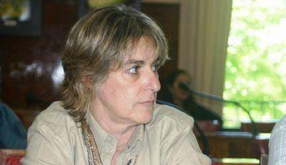 Leticia Gonz�lez pide declarar la emergencia de las instituciones municipales de ni�ez
