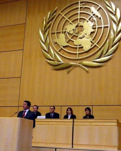 Insaurralde en Ginebra disert� sobre Lomas y firm� un convenio sobre comercio y desarrollo