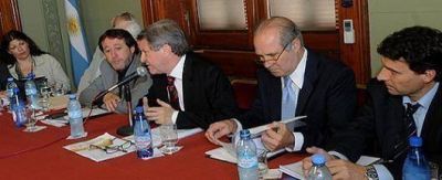 Alvarez de Olivera remarc� suba de $ 300M para su �rea en el Presupuesto